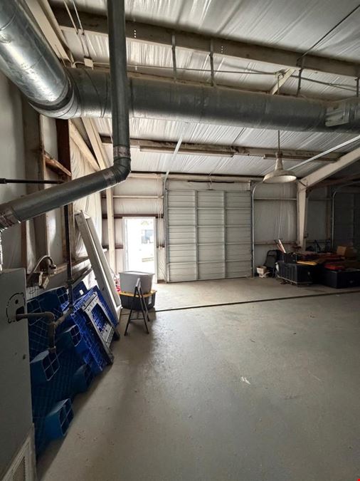 1207 S Lewis - Gadget Co Warehouse - Industrial