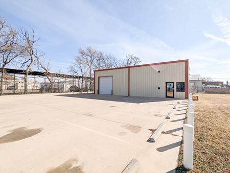 Preview of Industrial space for Rent at 1514 S. Mosley