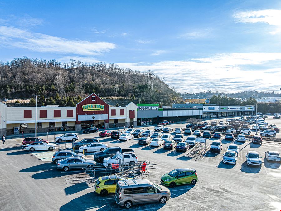 Newport Plaza