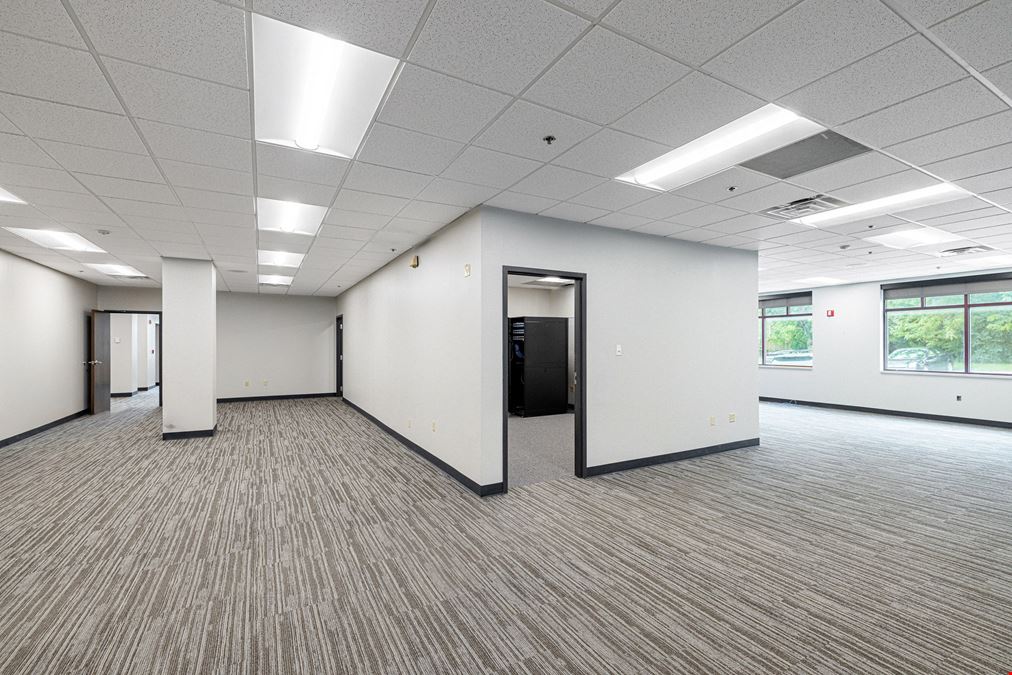 4433 S 70th St, Unit 3