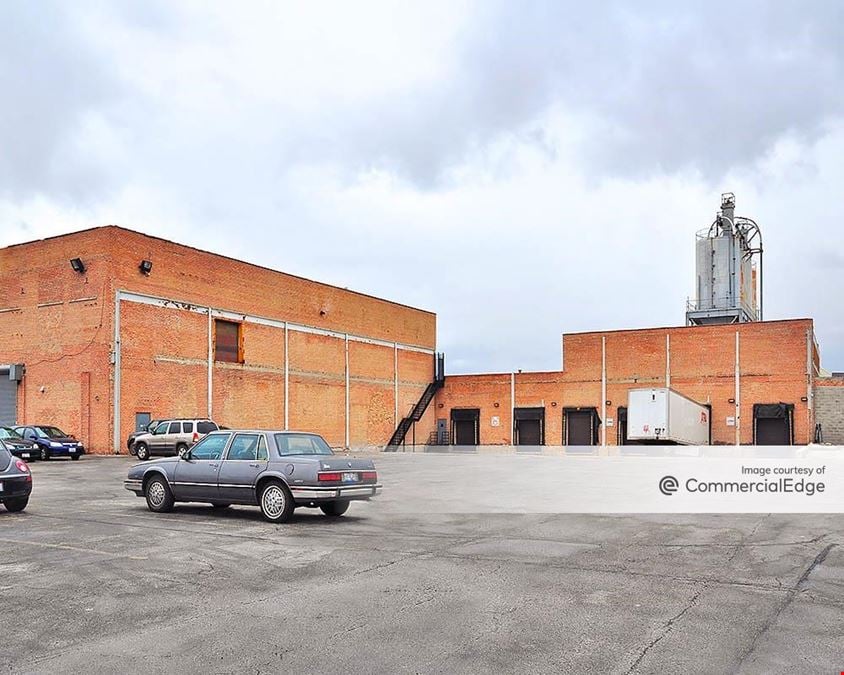 Crawford Industrial Park - 4532 South Kolin Avenue