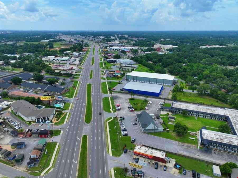 OUTPARCEL | .85 ACRES +/- LAND
