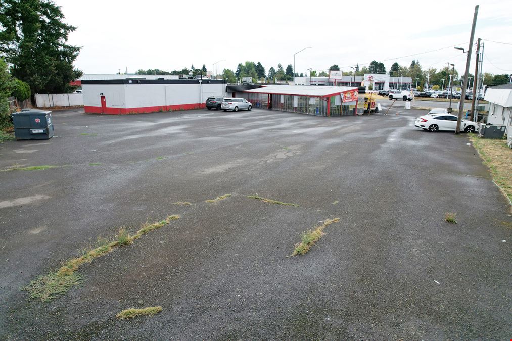 Rare Retail/Automotive Opportunity