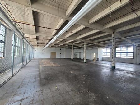 Preview of Commercial space for Rent at 1435 51st Street