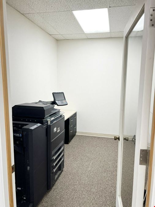 3211 Auto Plaza, Suite A