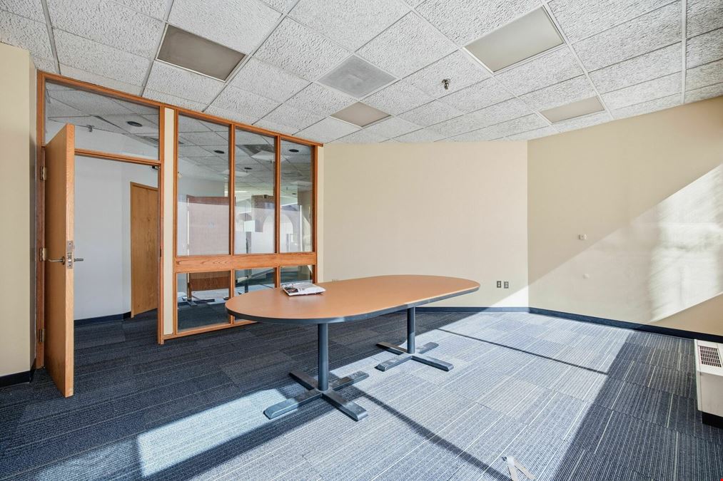 Central Street First Floor Retail