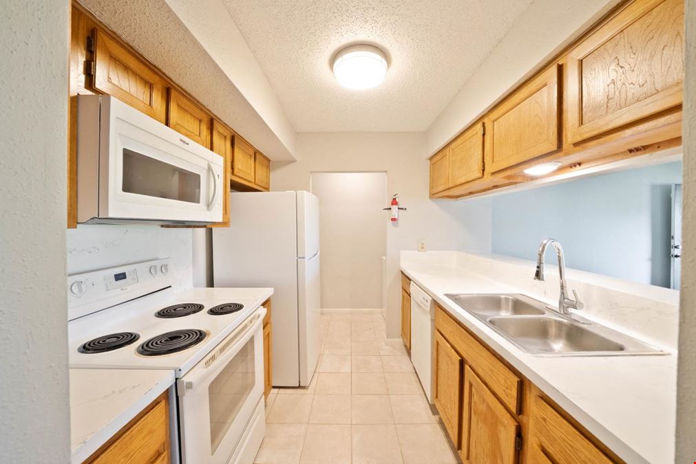 48 Unit Apt in Houston, TX (Cashflowing)