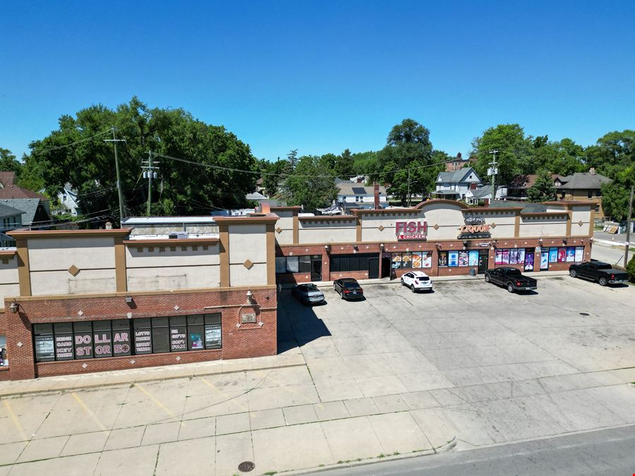 Huron Plaza