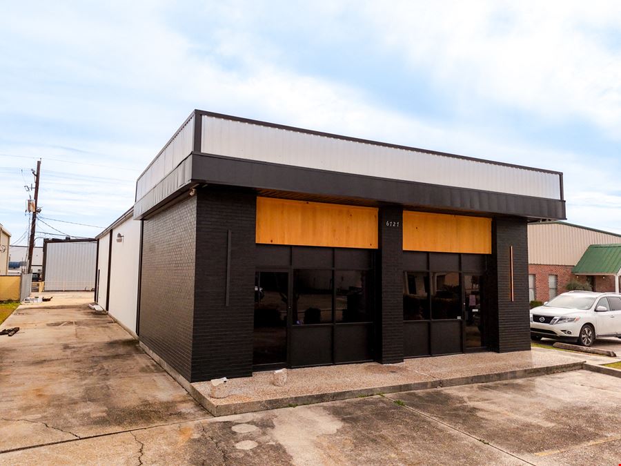 Fully Renovated Office/Warehouse Near New Pecue Exit