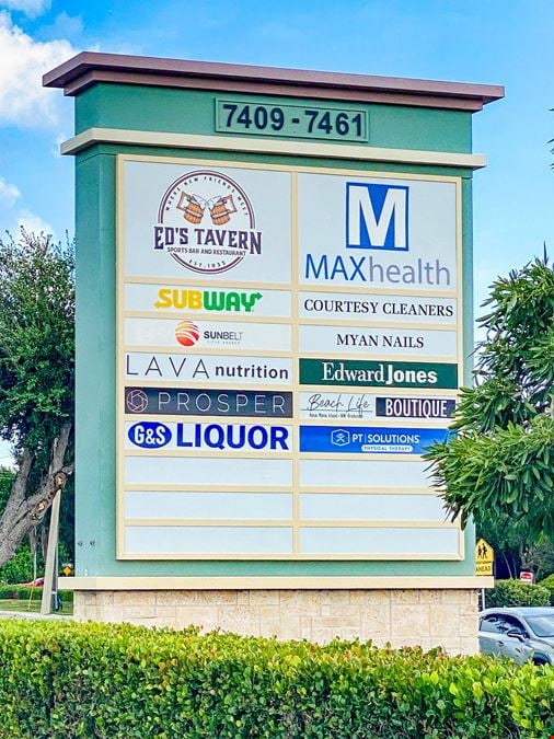MAXhealth Manatee West Plaza