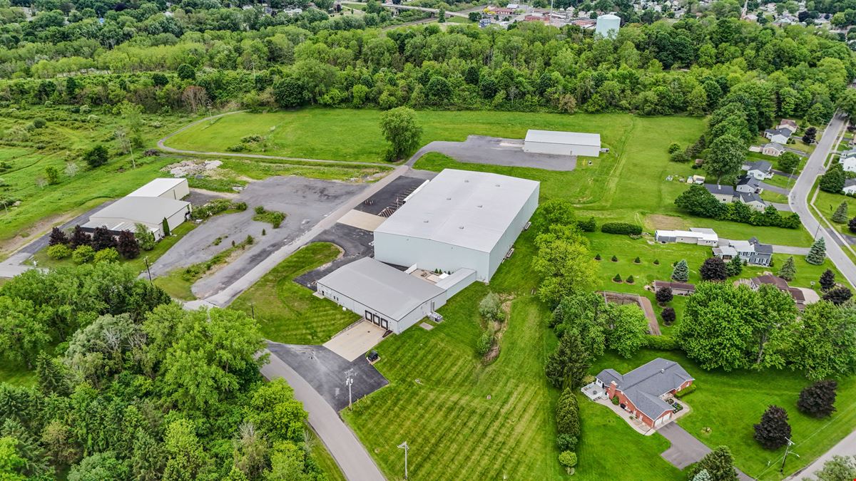 80 Davis Pkwy