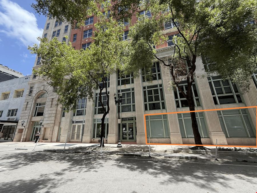 Prime Retail Space for Lease | Downtown Miami