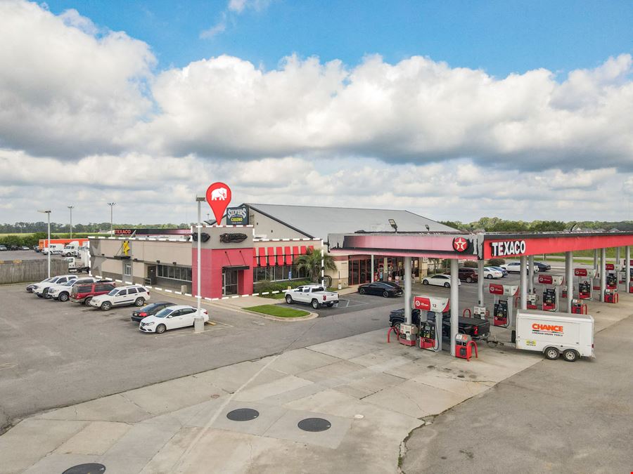 QSR Endcap with Drive Thru on Interstate 10