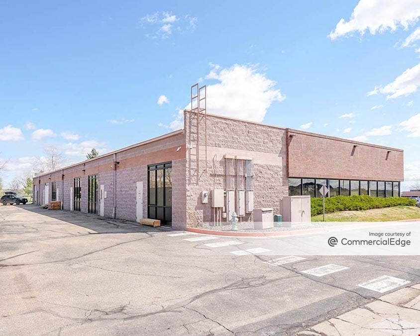 LakeCentre Business Park - 5600 & 5660 Airport Blvd