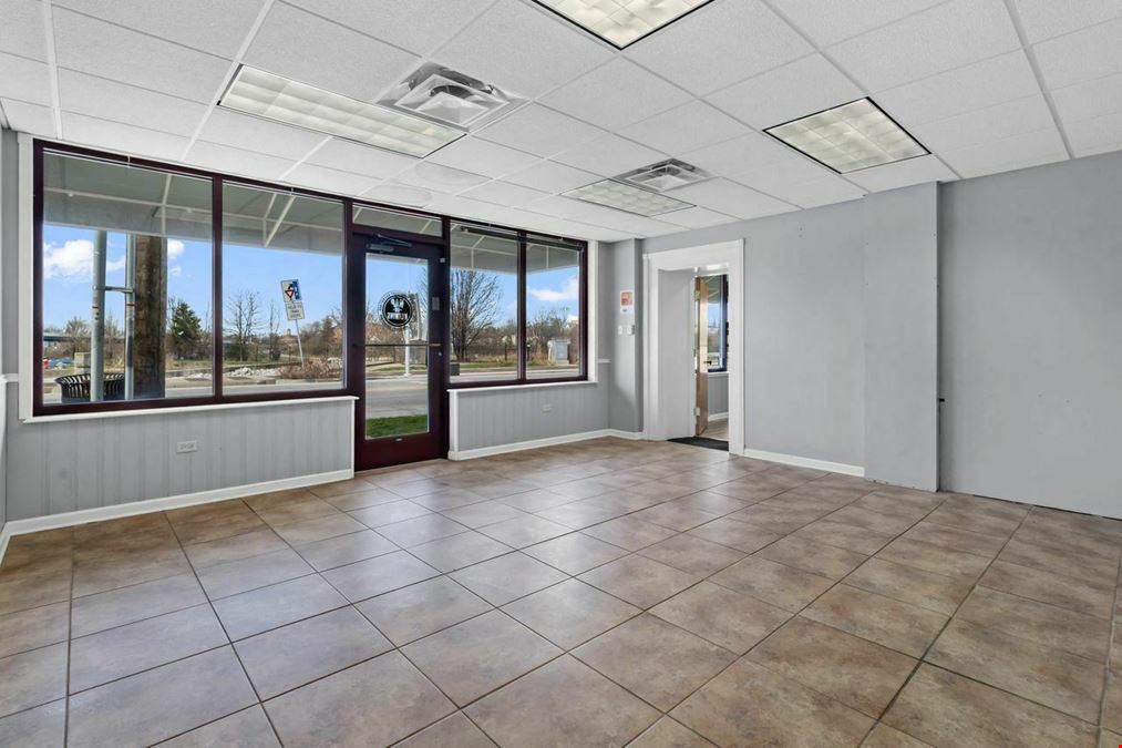 +/- 2,100 SF Fountain Square Commercial Suite