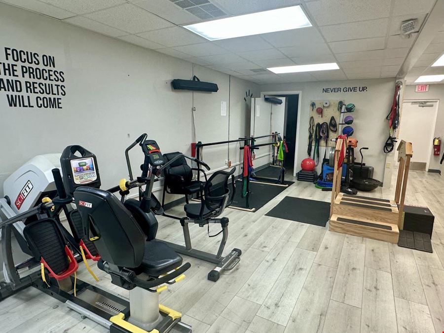 2 Remaining Suites for Lease in Hamilton Medical Campus