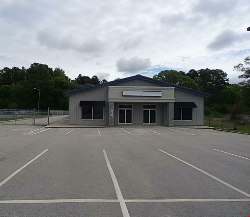 Preview of Retail space for Rent at 4400 Bragg Boulevard