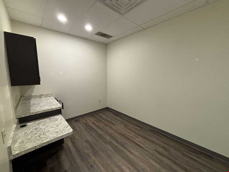 19361 Robson Road - Catoosa Hills - Retail