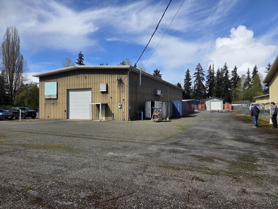 20404 & 20405 69th Ave NE