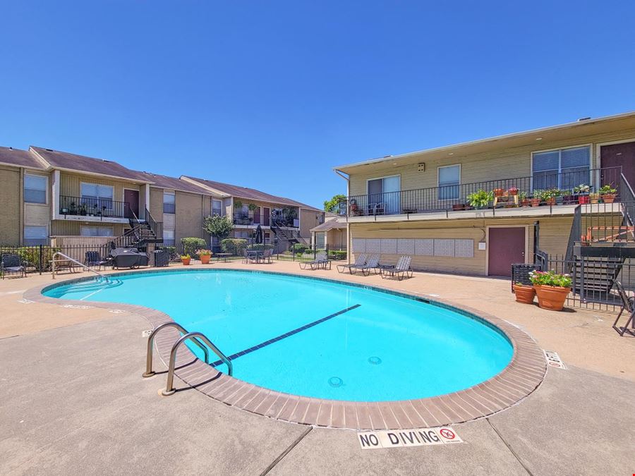 Meyerland Court