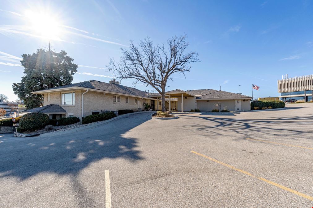 8900 W Dodge Rd