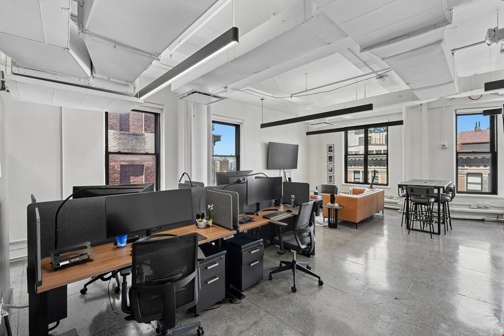215 Park Ave S