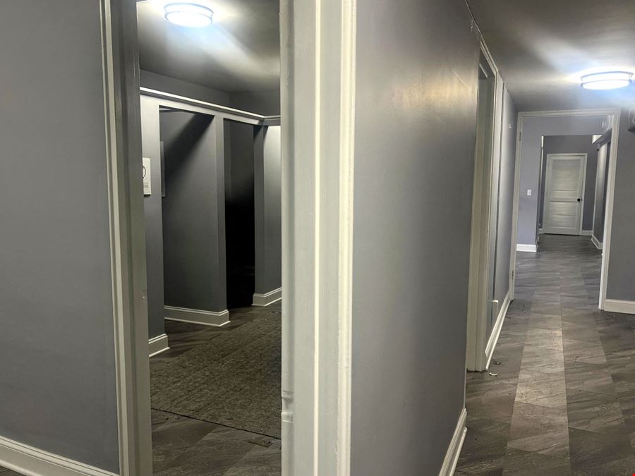 Freestanding Office/Retail