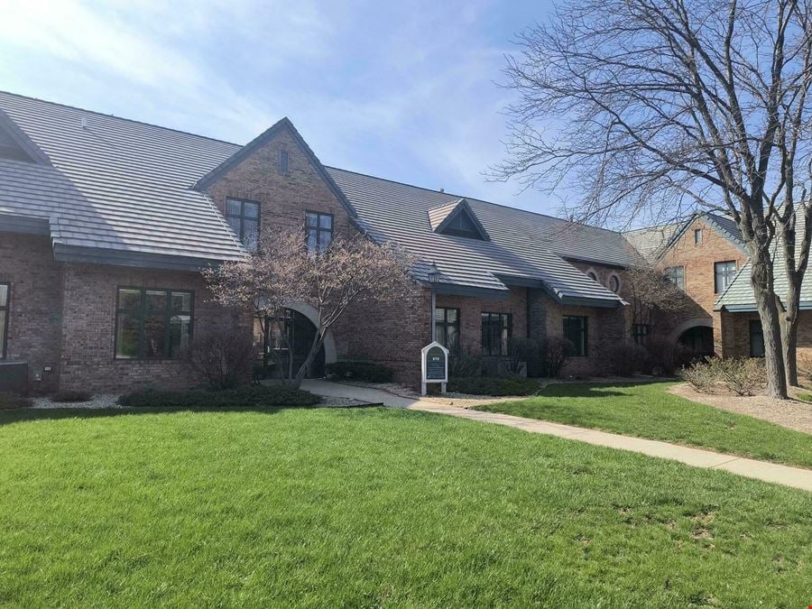 Easton Court Medical Office - 2892 SF