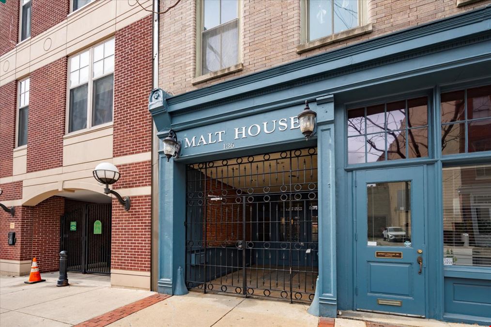 136-138 N 2nd Street. 1C
