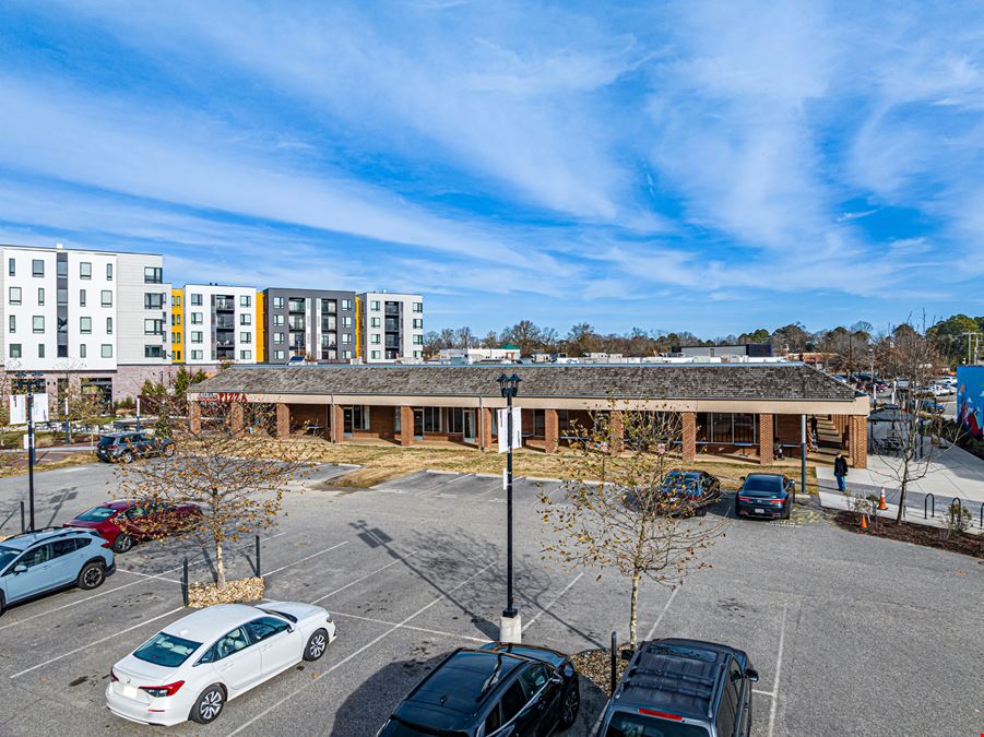 Midtown Colonial Shopping Center
