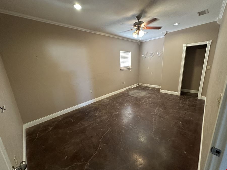 Office/Shop on 4.13 Acres with 15 Trailer Hookups