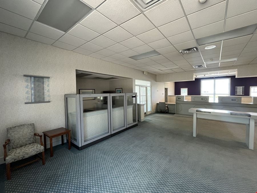7612 Alexandria Pike