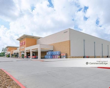 Preview of commercial space at 19529 Northpark Drive
