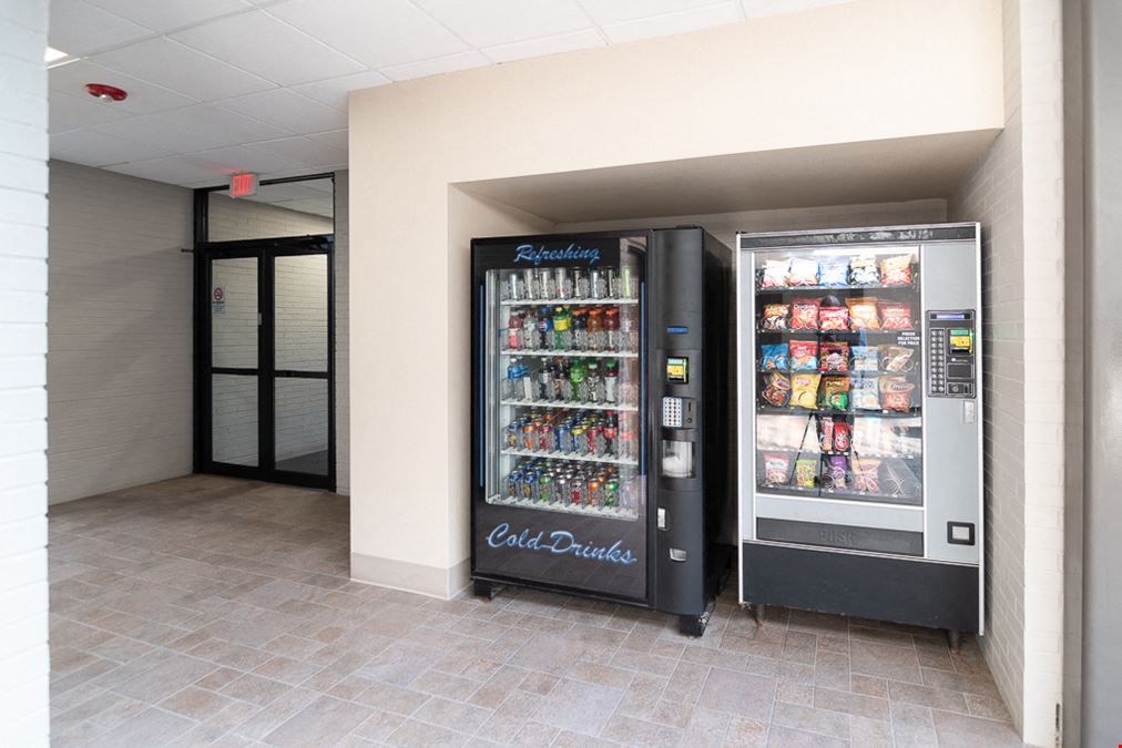 Ridgebrook Plaza