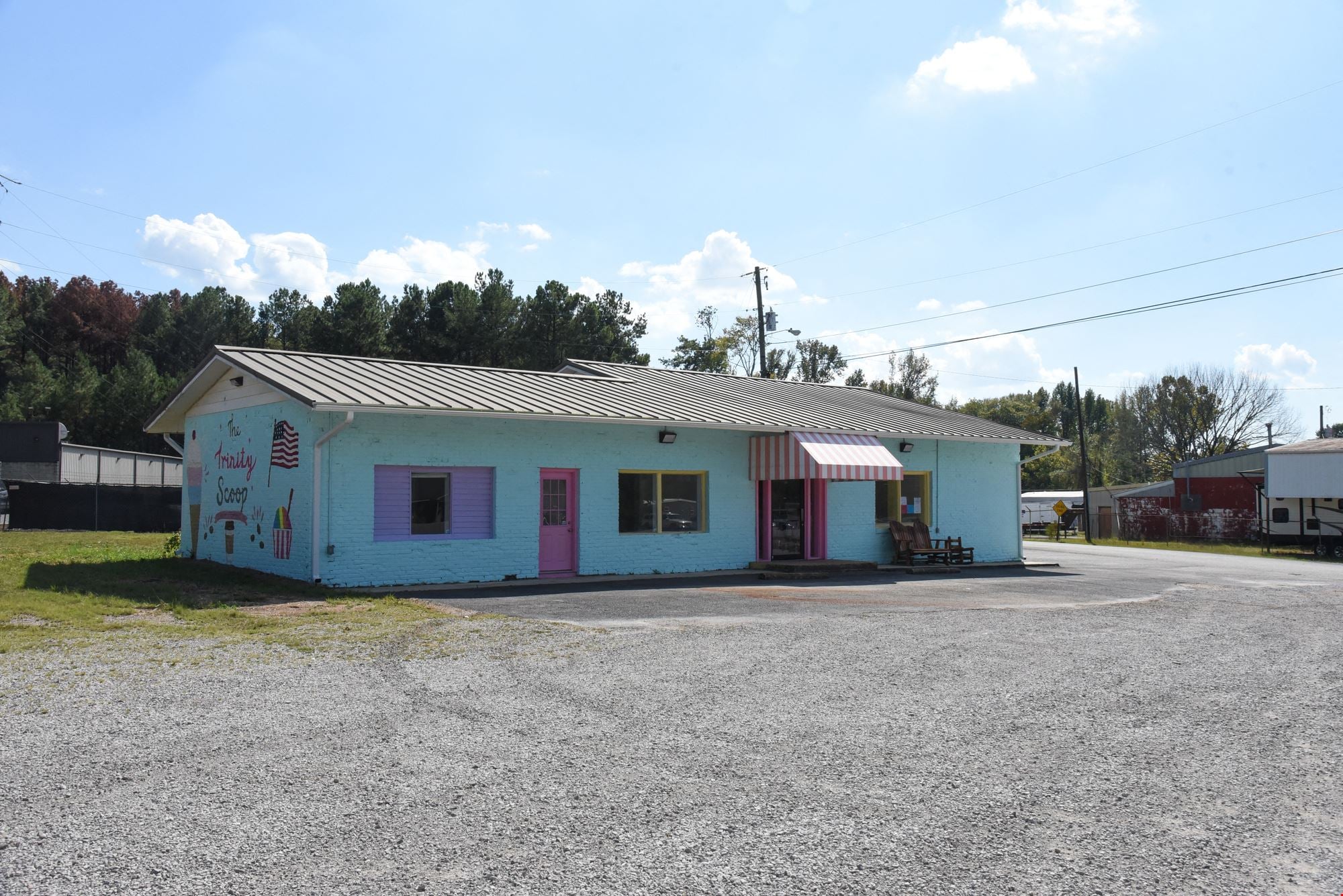1332 Old Highway 24
