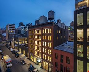 520-530 W 25th St