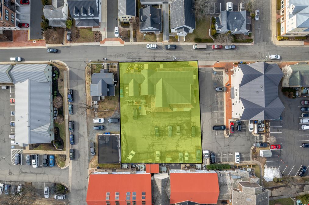 Downtown Leesburg Investment Retail Center