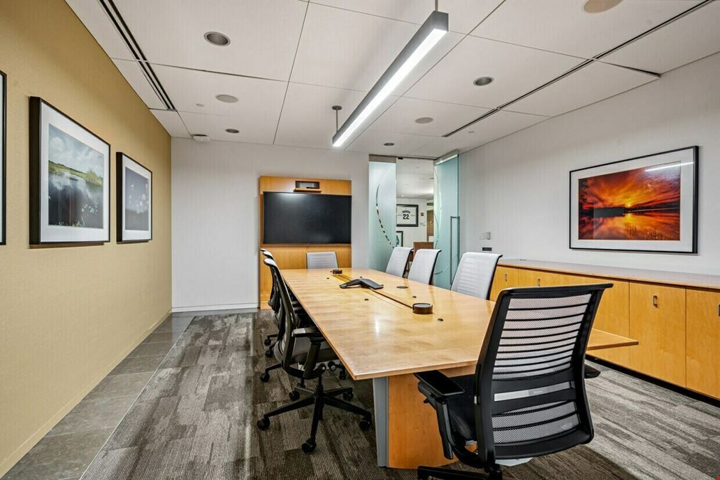 Fully Furnished Lakeview Office in Class A Building Sawgrass Corporate Park