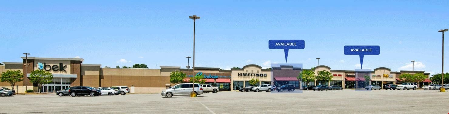 Premier Landing Shopping Center