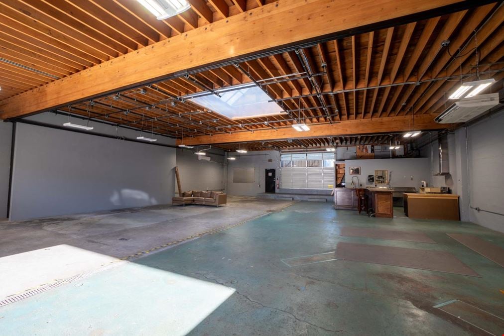 2319 NE Glisan Street, Portland, OR 97232