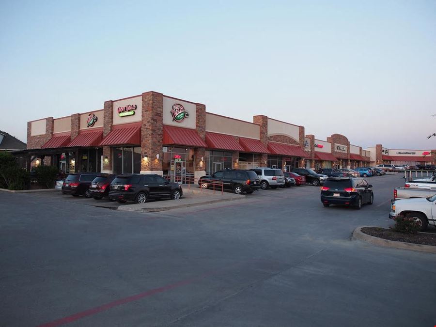 Heritage Trace Plaza