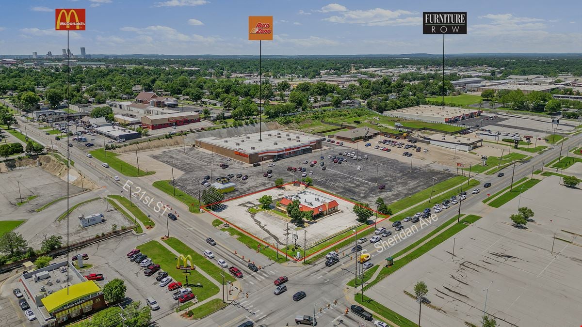 Freestanding Drive-Thru Restaurant Building in Tulsa, OK