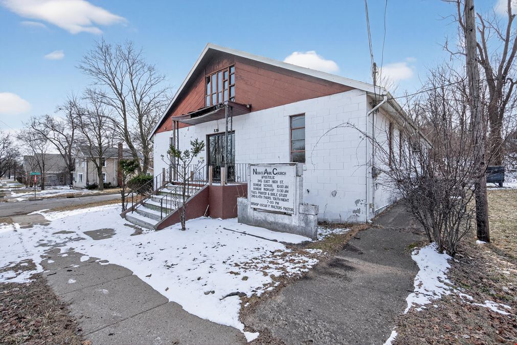345 E High St