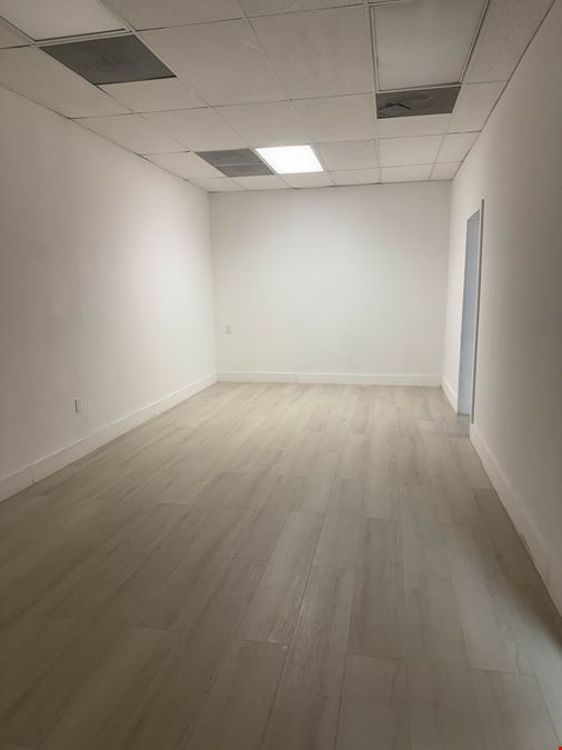 Freestanding Office/Retail