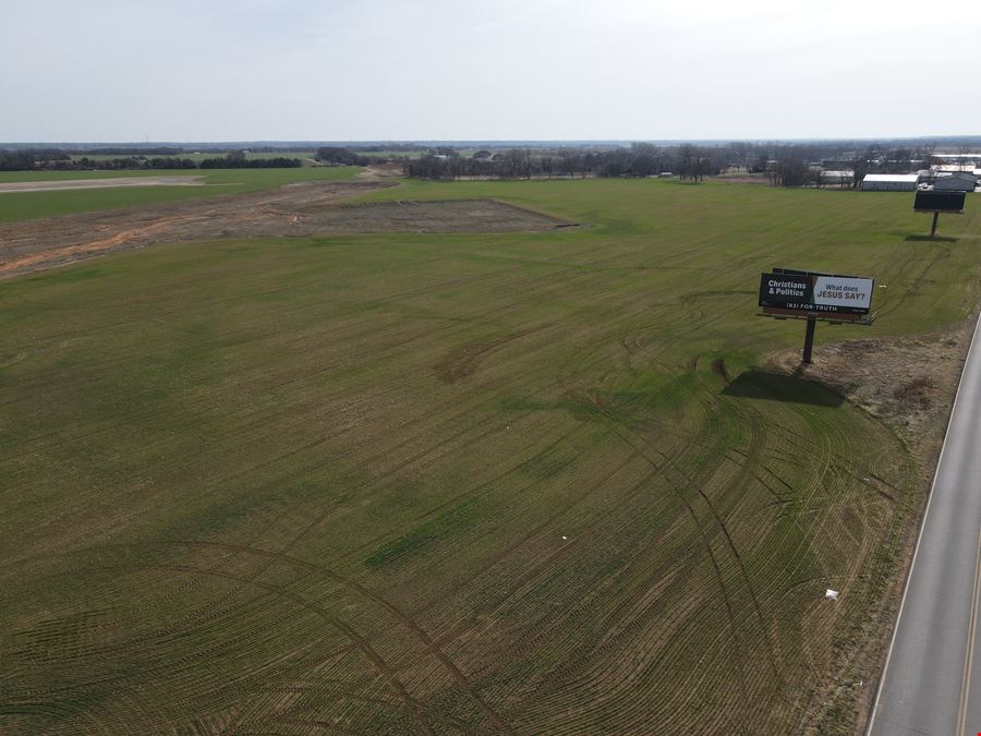 I-35 Goldsby, OK - Hopkins Park