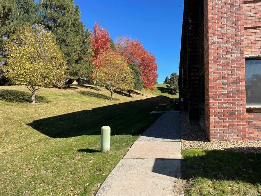 8 W. Dry Creek Circle