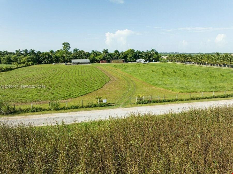 4.48-Acre Redland Covered Land Play | 5% Cap