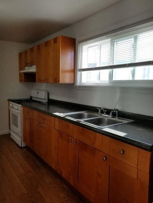 2580 Richmond Ter