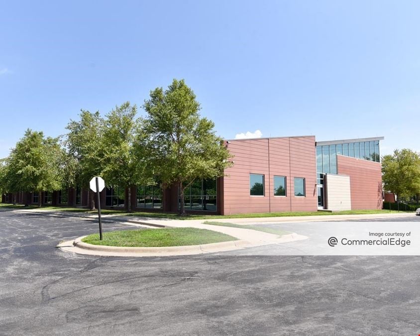 Renner Ridge Corporate Center - 9601 Renner Blvd