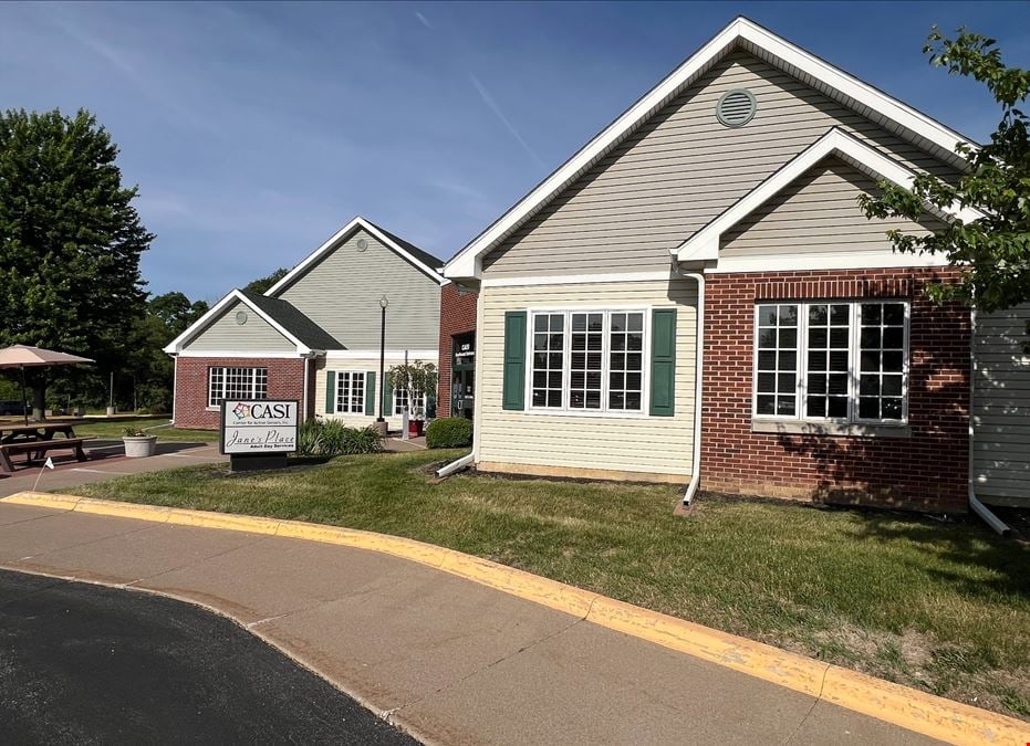 1035 W Kimberly Rd